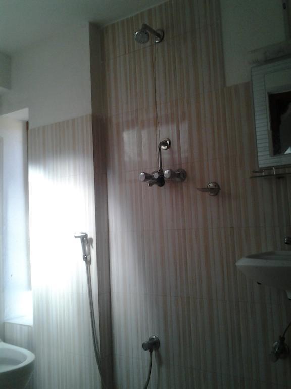 Ajima Guest House Bhatgoan Szoba fotó