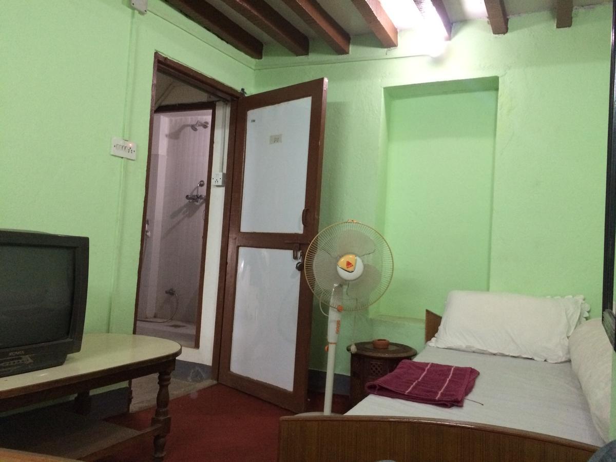 Ajima Guest House Bhatgoan Kültér fotó