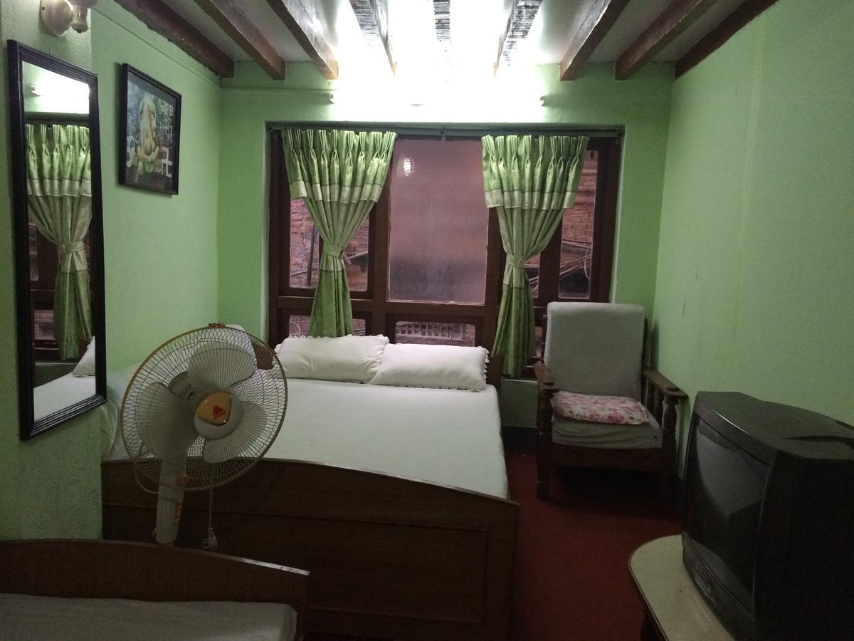 Ajima Guest House Bhatgoan Kültér fotó