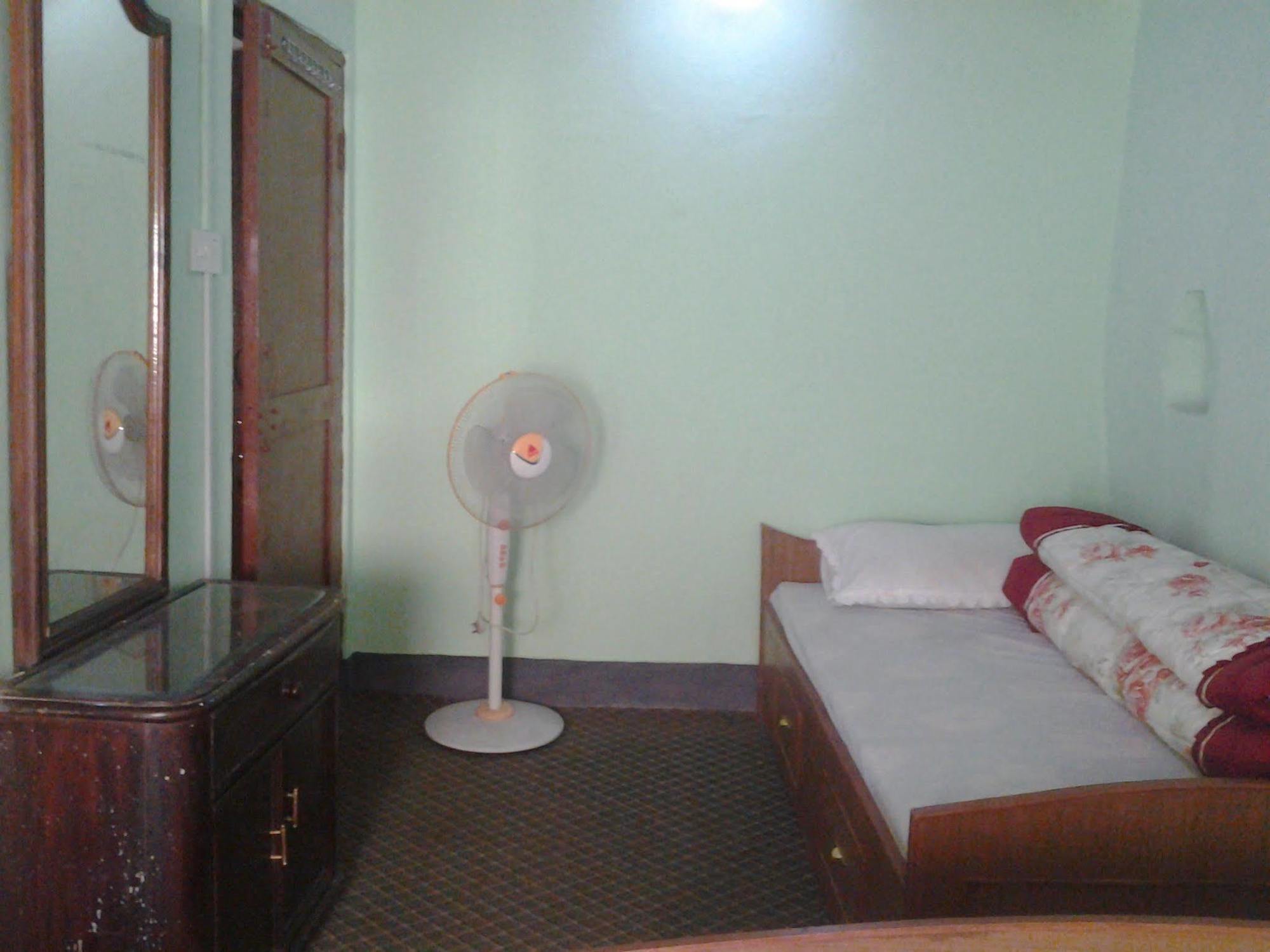 Ajima Guest House Bhatgoan Kültér fotó