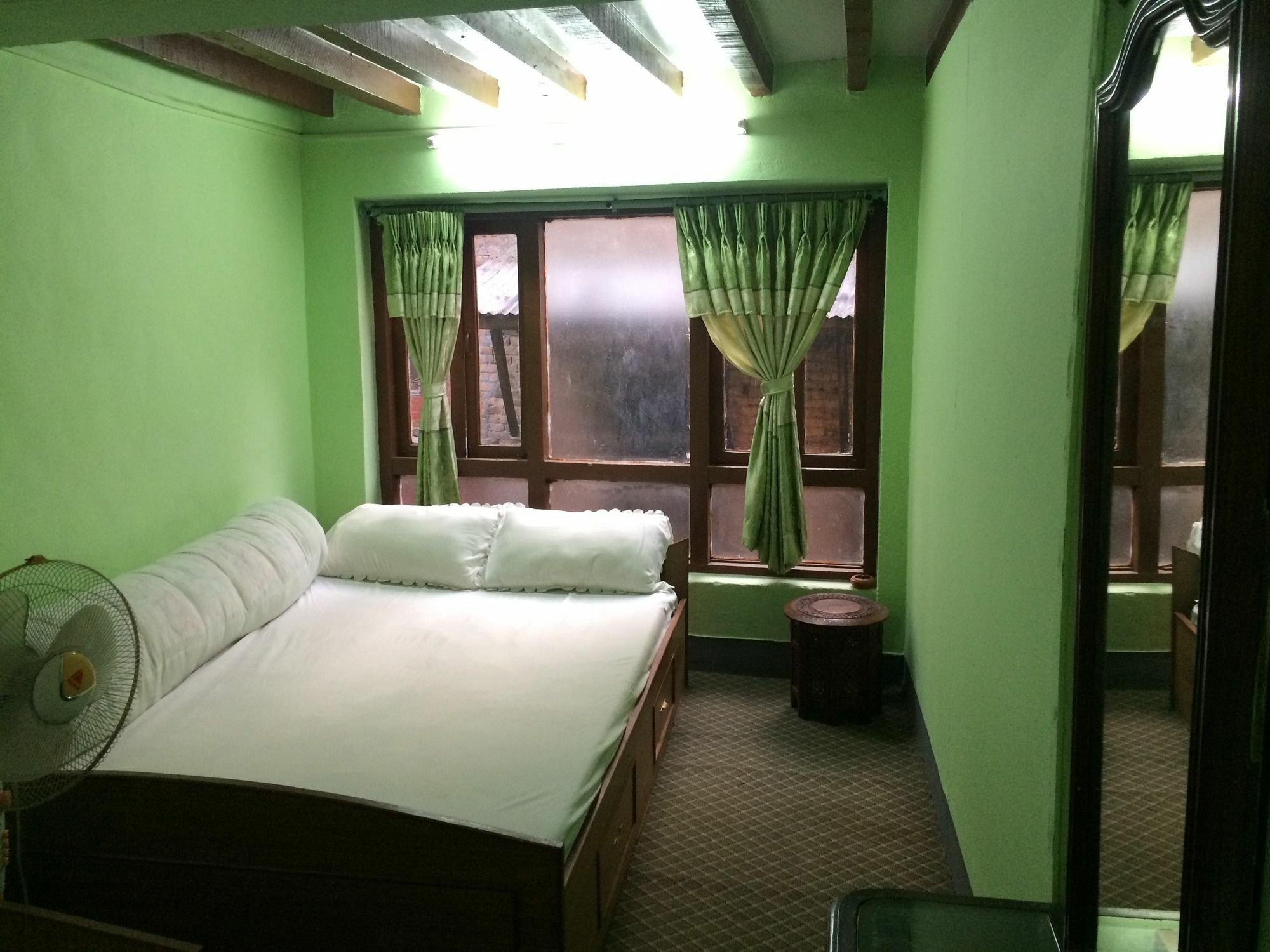 Ajima Guest House Bhatgoan Kültér fotó